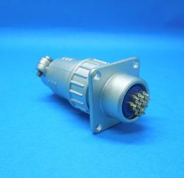 NJC-2012-PM　丸型メタルコネクタ　七星科学研究所　ランクA中古品