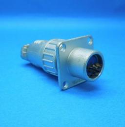 NJC-165-PM　丸型メタルコネクタ　七星科学研究所　ランクA中古品