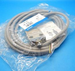 D4C-1202　小形リミットスイッチ　オムロン　未使用品