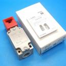 D4BS-2AFS　セーフティ・ドアスイッチ　オムロン　未使用品