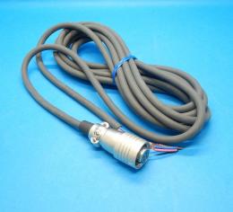 F39-J1 3m　I/Oコネクタケーブル　オムロン　ランクS中古品