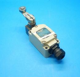 WLCA2-2LD　2回路リミットスイッチ　オムロン　ランクB中古品