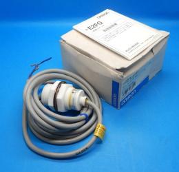 E2FQ-X10D1 2m　M30・直流2線式近接センサ　オムロン　ランクS中古品