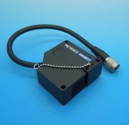 LB-040　レーザ変位センサヘッド　キーエンス　ランクS中古品
