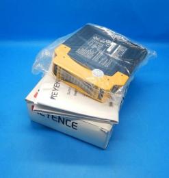 SC-S11　セーフティコントローラ　キーエンス　ランクS中古品