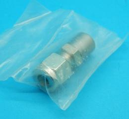 DCT-4-R2-SS　おすコネクタ　イハラサイエンス　未使用品