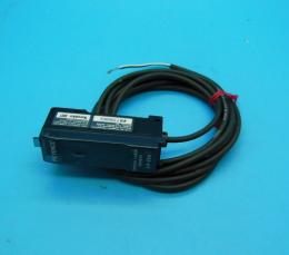 LV-22A　デジタルレーザセンサアンプ　キーエンス　ランクS中古品