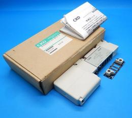 W4GB229-00-7MHA-3　パイロット式5ポート弁　CKD　ランクS中古品