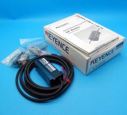 LV-21A　レーザセンサアンプ　キーエンス　未使用品