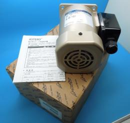 A9M90JHL1　端子箱付ギヤモータ 90W　住友重機械工業　未使用品