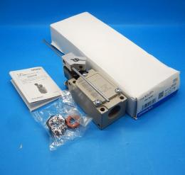 WLCL-2NTH　2回路リミットスイッチ　オムロン　未使用品
