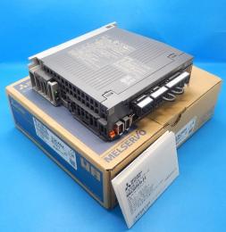 MR-J4-40GF-RJ　サーボアンプ　三菱電機　未使用品