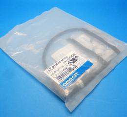 E2E-X11D118-M1TGJ 0.3m　近接センサ　オムロン　未使用品