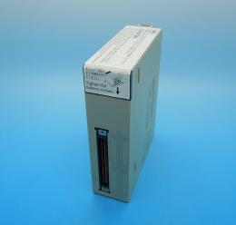 CS1W-OD232　トランジスタ出力ユニット　オムロン　ランクS中古品