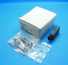 E3S-AD66　アンプ内蔵光電センサ　オムロン　ランクS中古品