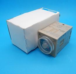 H3CR-H8RL 200-240VAC sec　オフディレータイマ　オムロン　ランクS中古品