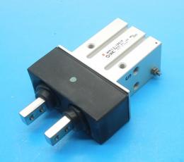 MHKL2-16D1F  クサビ形カム駆動スライドエアチャック 　SMC　ランクS中古品