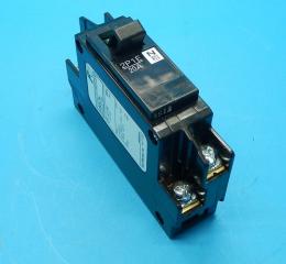 F52CN/20 2P1E 20A　電灯分電盤用ブレーカ　富士電機　ランクS中古品