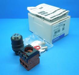 A22TK-2RR-03-K01　セーフティ・キーセレクタスイッチ　オムロン　ランクS中古品