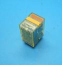 RU4S-C-A200　ユニバーサルリレー　IDEC　未使用品