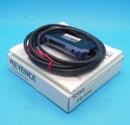 FS-V34　デジタルファイバアンプ　キーエンス　未使用品