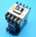 SC-03  AC100V 1a　電磁接触器　富士電機　ランクS中古品