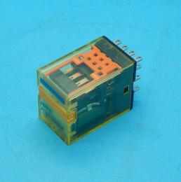 RU4S-CD-D24　ユニバーサルリレー　IDEC　未使用品