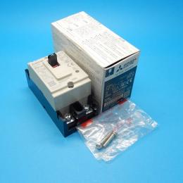 NF30-CS 2P15A　ブレーカー　三菱電機　ランクS中古品