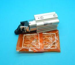 RSDQA32-20-DCL1747L　ストッパシリンダ　SMC　未使用品