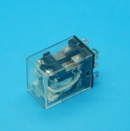 LY2N-D2 100/110VDC　バイパワーリレー　オムロン　未使用品