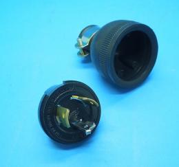 R153　3P 20A 250V 引掛形プラグ(ゴムカバー)　アメリカン電機　未使用品