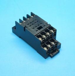 TP514X1　リレーソケット　富士電機　ランクS中古品