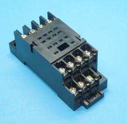 TP814X1　配線用ソケット　富士電機　ランクS中古品