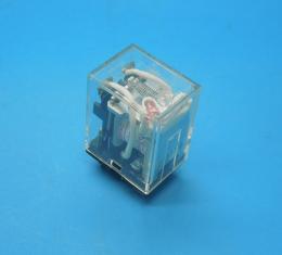 LY2N 200/220VAC　バイパワーリレー　オムロン　未使用品