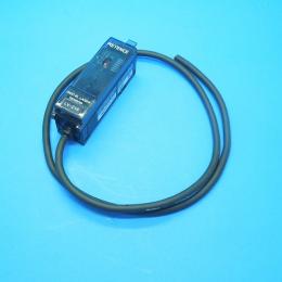 LV-21A　レーザセンサアンプ　キーエンス　ランクB中古品