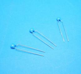 RDER73A223K3K1H03B　セラミックコンデンサ(3個入)　村田製作所　ランクS中古品