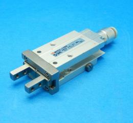 MHZ2-10CK　平行移動タイプエアチャック　SMC　ランクA中古品