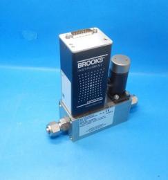 SLA5851S1DAB1B2A1　マスフローコントローラ　BROOKS　ランクA中古品