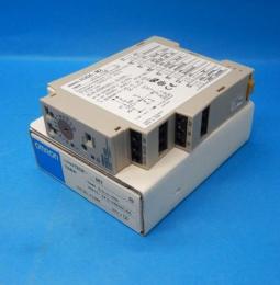 H3DE-M2 24-230VAC/DC　ソリッドステート・タイマ　オムロン　未使用品