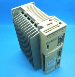 R88D-UA12HA　ACサーボドライバ　オムロン　ランクB中古品