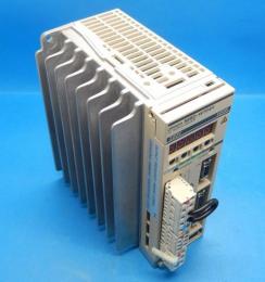 R88D-WT04H　ACサーボドライバ　オムロン　ランクA中古品