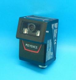 SR-752　小型2次元コードリーダ　キーエンス　ランクS中古品